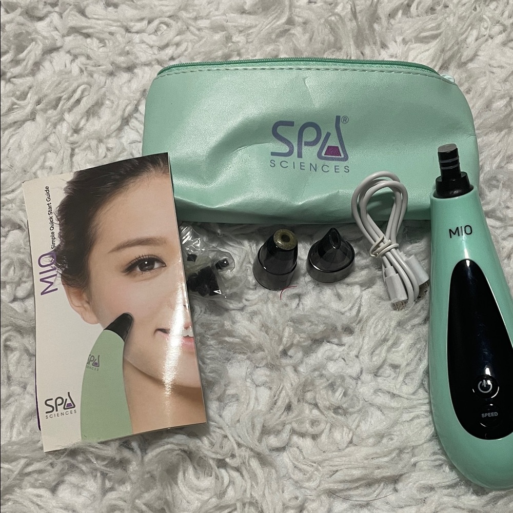 MIO Mint Skincare Tool
